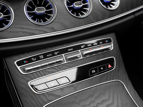 Used 2023 Mercedes-Benz E 450 Coupe image 49