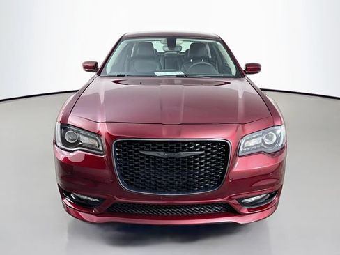 Used 2023 Chrysler 300 Touring L w/ Popular Equipment Group RWD image 2