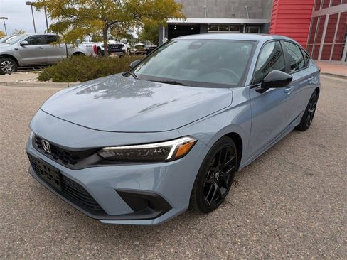 Used 2022 Honda Civic Sport image 8
