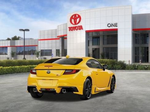 New 2026 Toyota GR86 YUZU Limited image 10