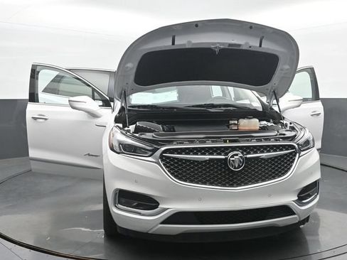 Used 2021 Buick Enclave Avenir w/ Avenir Technology Package FWD image 59