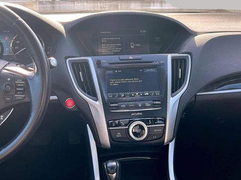 Used 2018 Acura TLX w/ Technology Package FWD image 7