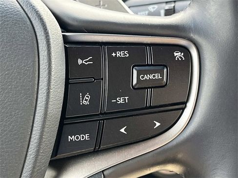 Used 2022 Lexus ES 350 w/ Premium Package image 34