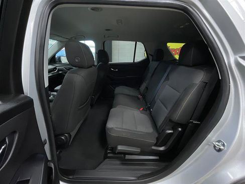 Used 2019 Chevrolet Traverse LS image 16