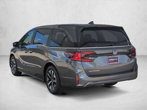 New 2026 Honda Odyssey EX-L image 9