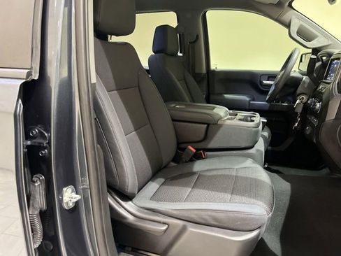 Used 2019 Chevrolet Silverado 1500 Custom w/ Infotainment Package image 22