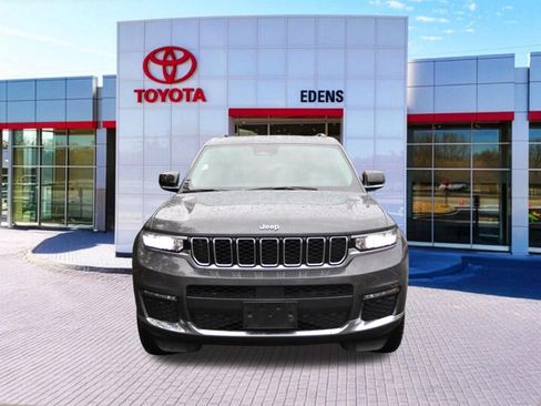 Used 2021 Jeep Grand Cherokee L Limited AWD/4WD image 14