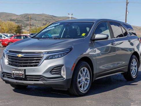 Used 2024 Chevrolet Equinox LT w/ Driver Convenience Package image 33