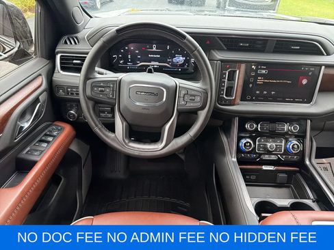 Used 2024 GMC Yukon XL Denali Ultimate AWD/4WD image 15