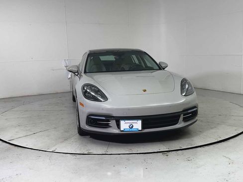 Used 2018 Porsche Panamera 4 Executive image 6