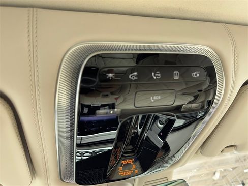 Used 2022 Mercedes-Benz Maybach S 580 4MATIC image 40