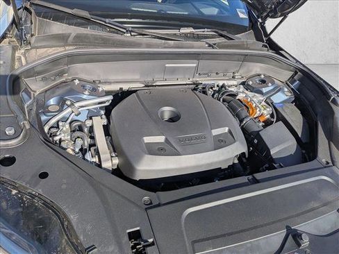 New 2026 Volvo XC90 T8 Ultra w/ Protection Package Premier image 19
