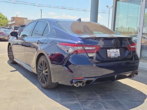 Used 2022 Toyota Camry XSE w/ Carpet Mat Package (TMS) FWD image 4