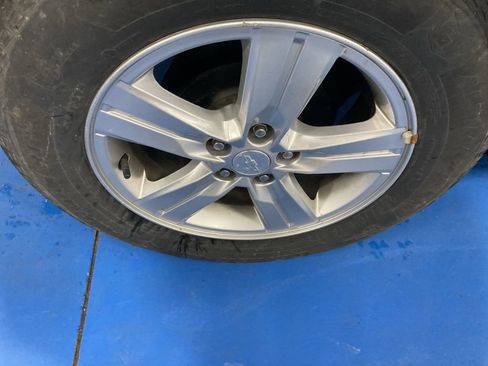 Used 2020 Chevrolet Trax LT w/ LT Convenience Package image 9