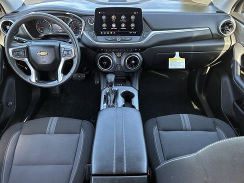 Used 2024 Chevrolet Blazer LT w/ Convenience Package image 21