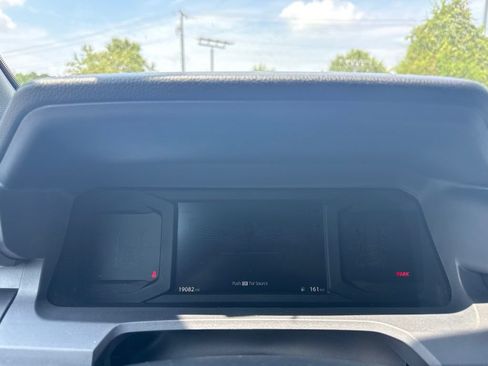 Used 2025 Toyota Tacoma SR w/ SR Upgrade Package RWD image 11