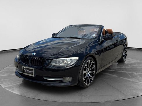 Used 2012 BMW 335i Convertible RWD image 25