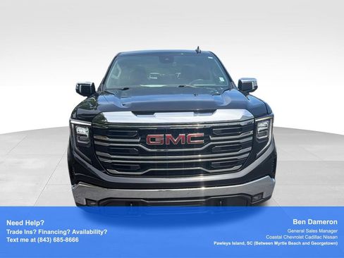 Used 2025 GMC Sierra 1500 SLT AWD/4WD image 17