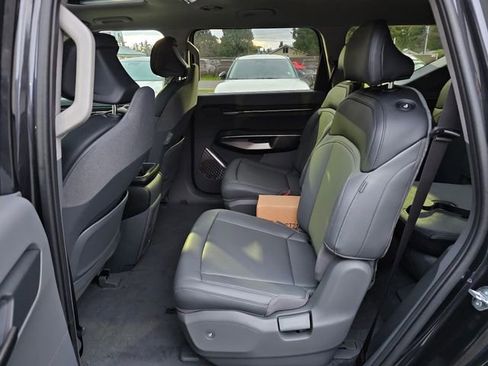 New 2026 Kia EV9 Light image 14