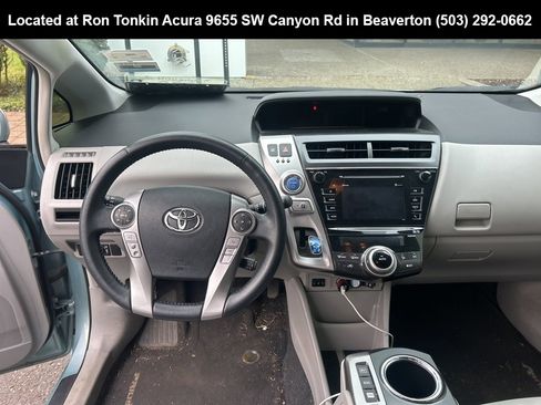 Used 2015 Toyota Prius V Five image 12