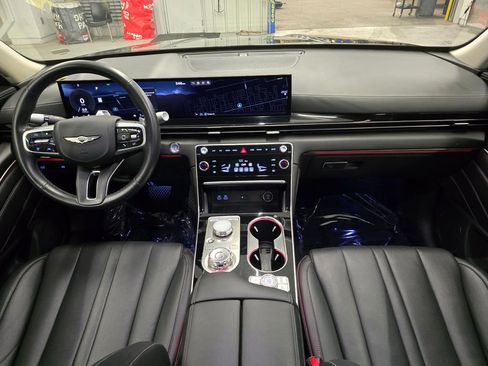Used 2025 Genesis GV80 2.5T Standard AWD/4WD image 34