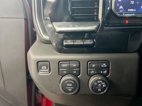 Used 2025 Chevrolet Silverado 3500 High Country w/ High Country Premium Package AWD/4WD image 14