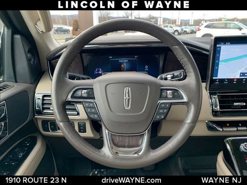 Certified 2022 Lincoln Navigator Reserve image 25