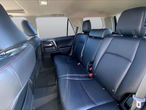 Used 2023 Toyota 4Runner TRD Off-Road Premium w/ Moonroof Package AWD/4WD image 21