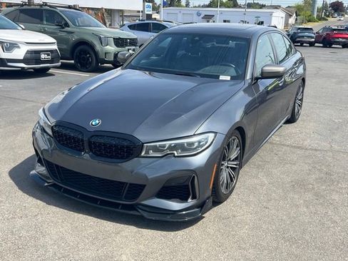 Used 2021 BMW M340i RWD image 3