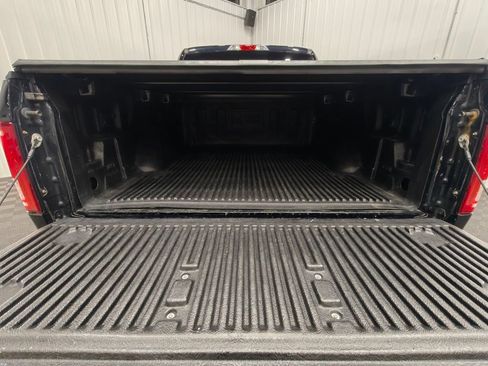 Used 2016 Ford F150 XLT w/ Equipment Group 302A Luxury AWD/4WD image 26