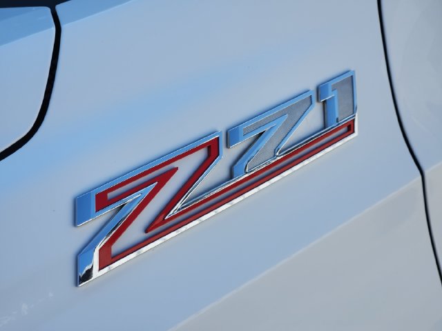 Used 2022 Chevrolet Suburban Z71 w/ Luxury Package AWD/4WD image 10