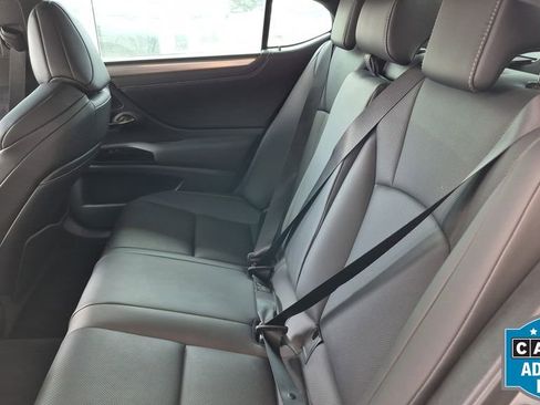 Used 2022 Lexus ES 300h F Sport FWD image 49
