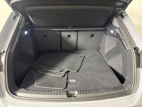 Used 2025 Audi Q4 e-tron Premium Plus w/ Premium Plus AWD/4WD image 27