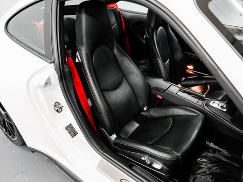 Used 2011 Porsche 911 Carrera GTS RWD image 26