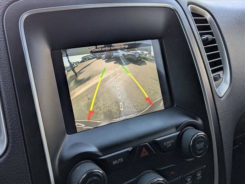 Used 2020 Dodge Durango SXT image 14