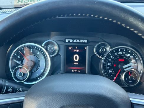 Used 2019 RAM 1500 Big Horn image 23