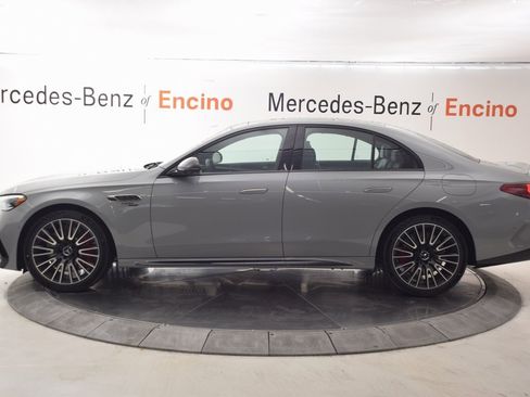 New 2026 Mercedes-Benz E 53 AMG e 4MATIC Sedan image 3