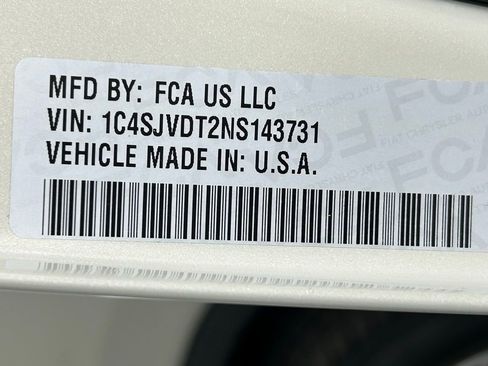 Used 2022 Jeep Wagoneer Series III image 38