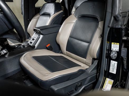 Used 2022 Ford Bronco Wildtrak image 28