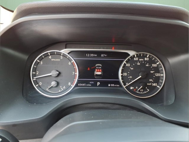 Used 2025 Nissan Rogue SV AWD/4WD image 12