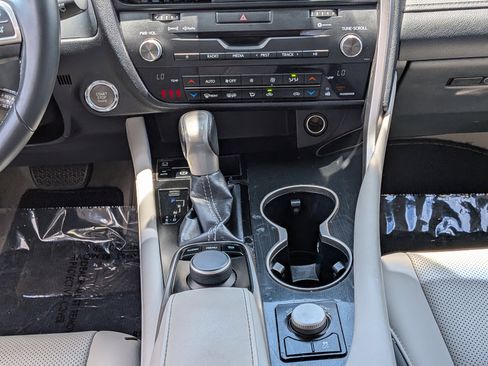 Used 2017 Lexus RX 350 FWD w/ Accessory Package image 21