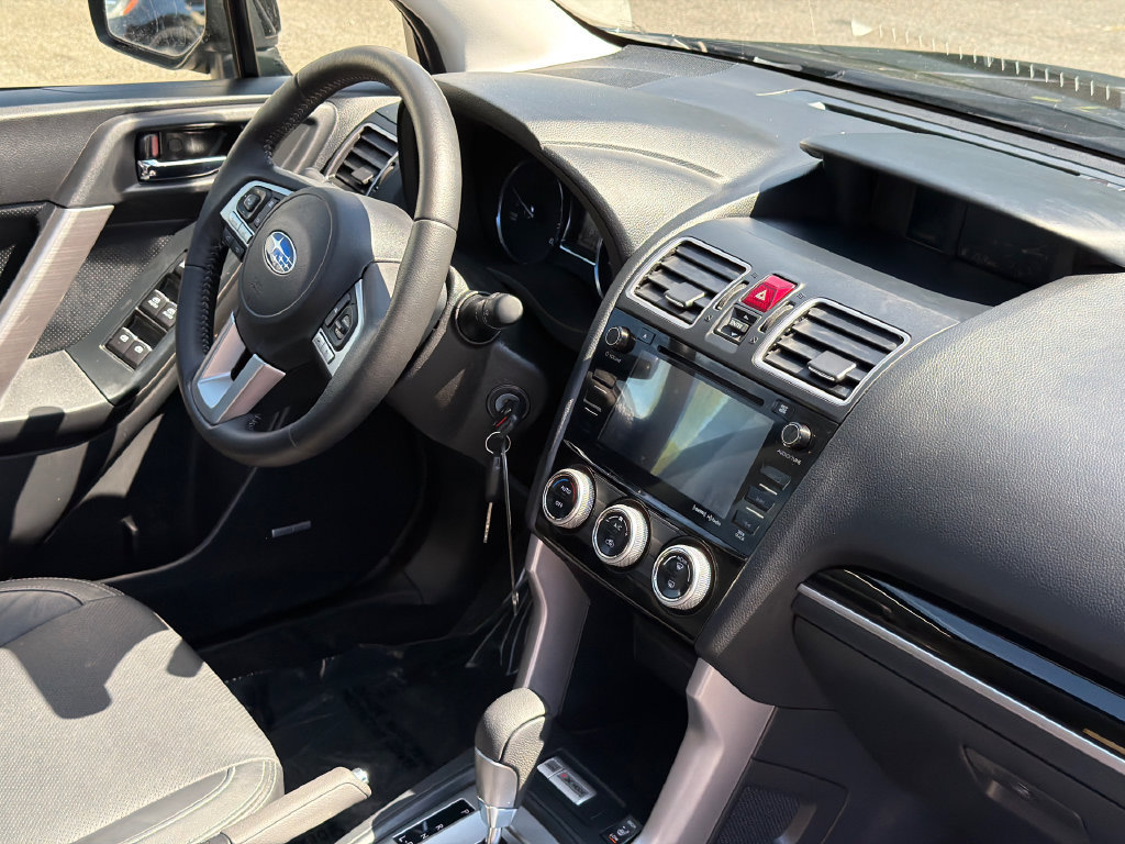 Used 2018 Subaru Forester 2.5i Limited AWD/4WD image 8