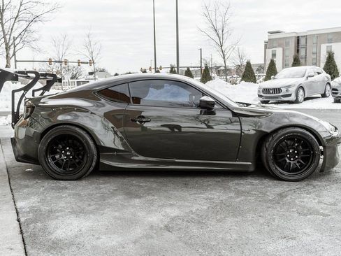 Used 2014 Scion FR-S image 3