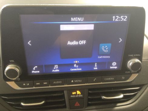 Used 2020 Nissan Altima 2.5 S FWD image 25