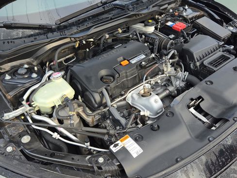 Used 2020 Honda Civic Sport image 21