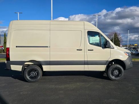 New 2026 Mercedes-Benz Sprinter 144 Cargo image 7