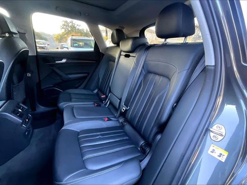 Used 2023 Audi Q5 2.0T Premium Plus w/ Premium Plus Package image 18