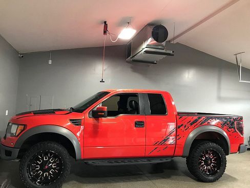 Used 2010 Ford F150 Raptor image 6