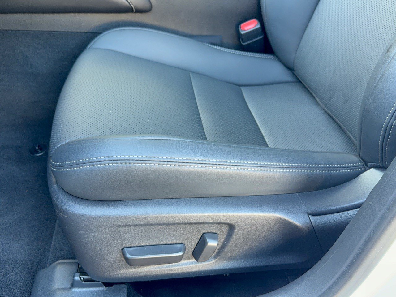 Certified 2026 Lexus IS 350 F Sport RWD image 17