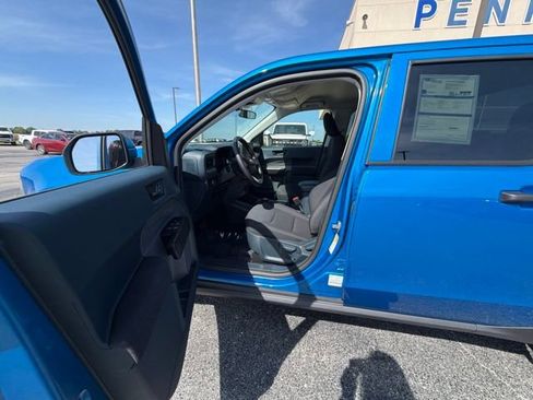 Certified 2025 Ford Maverick XL w/ Equipment Group 102A AWD/4WD image 9